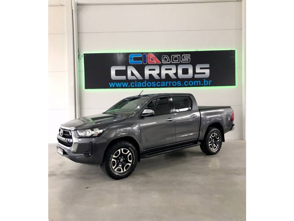 TOYOTA - HILUX - 2021/2021 - Cinza - R$ 219.900,00