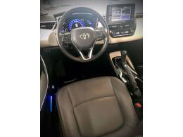 TOYOTA - COROLLA - 2022/2022 - Branca - R$ 144.900,00