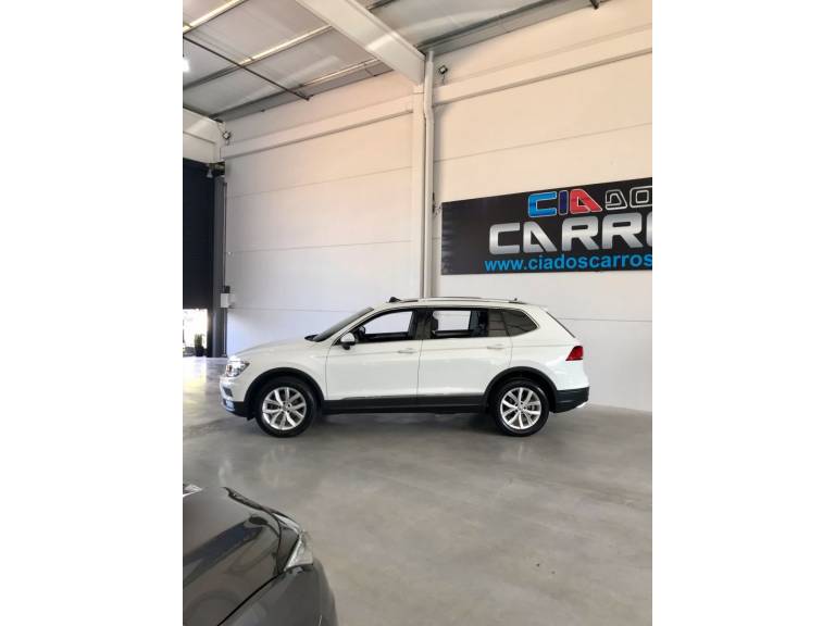 VOLKSWAGEN - TIGUAN - 2018/2018 - Branca - R$ 119.900,00