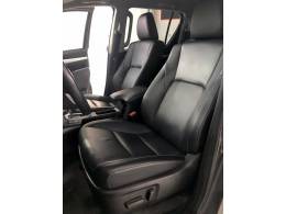 TOYOTA - HILUX - 2021/2021 - Cinza - R$ 219.900,00