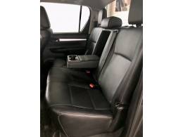 TOYOTA - HILUX - 2021/2021 - Cinza - R$ 219.900,00