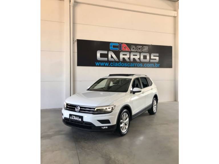 VOLKSWAGEN - TIGUAN - 2018/2018 - Branca - R$ 119.900,00