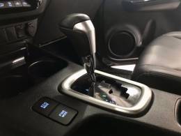 TOYOTA - HILUX - 2021/2021 - Cinza - R$ 219.900,00