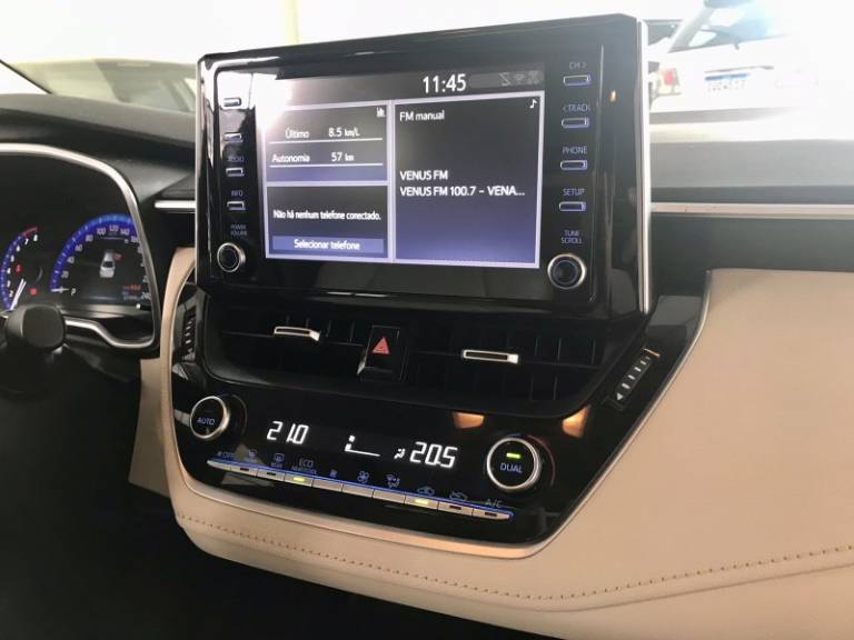 TOYOTA - COROLLA - 2022/2022 - Branca - R$ 144.900,00