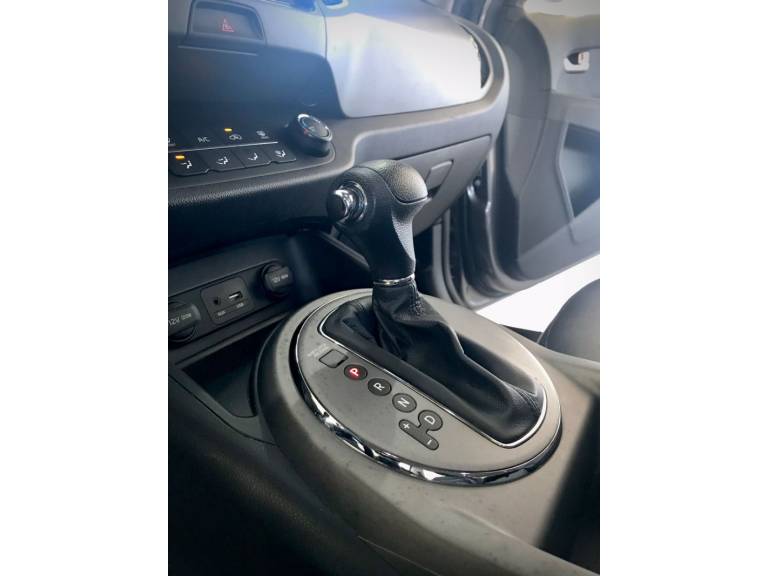 KIA MOTORS - SPORTAGE - 2015/2015 - Cinza - R$ 84.900,00