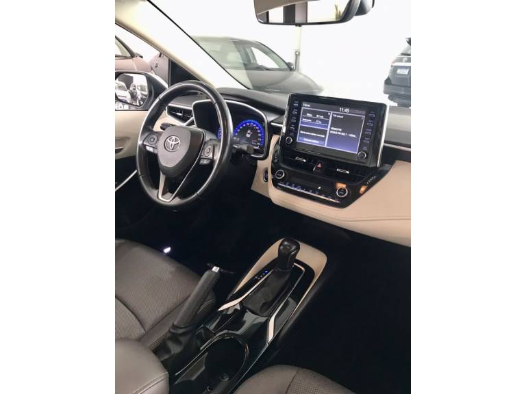 TOYOTA - COROLLA - 2022/2022 - Branca - R$ 144.900,00